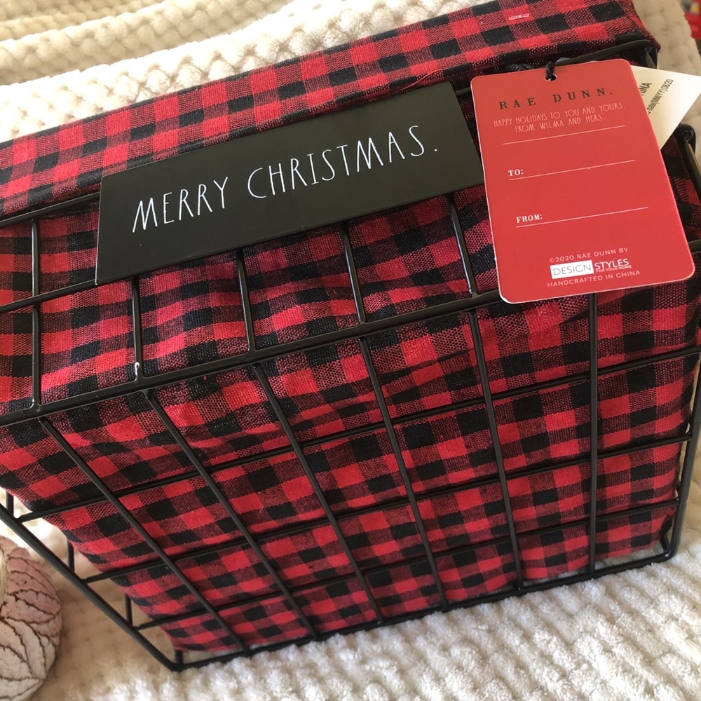 ❄️ Rae Dunn “Merry Christmas” Basket - Picture 3 of 5